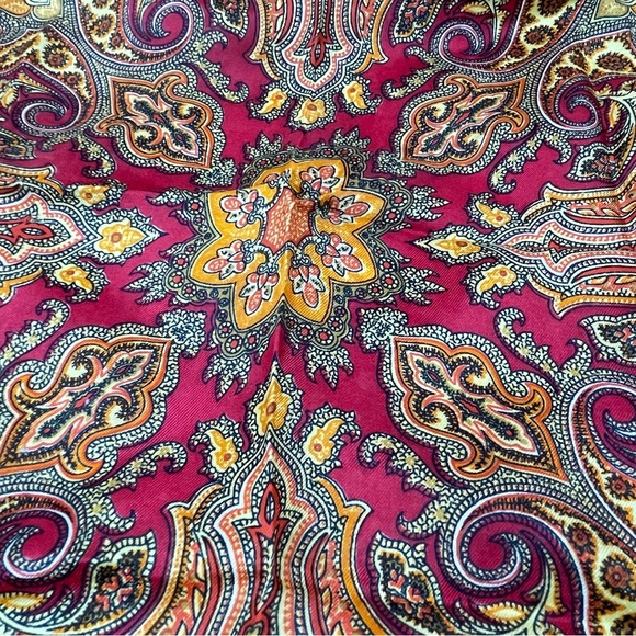 VTG LIBERTY LONDON 100% SILK PAISLEY MADE ENGLAND CLASSIC PERSIMMON ORANGE RED - Picture 2 of 6